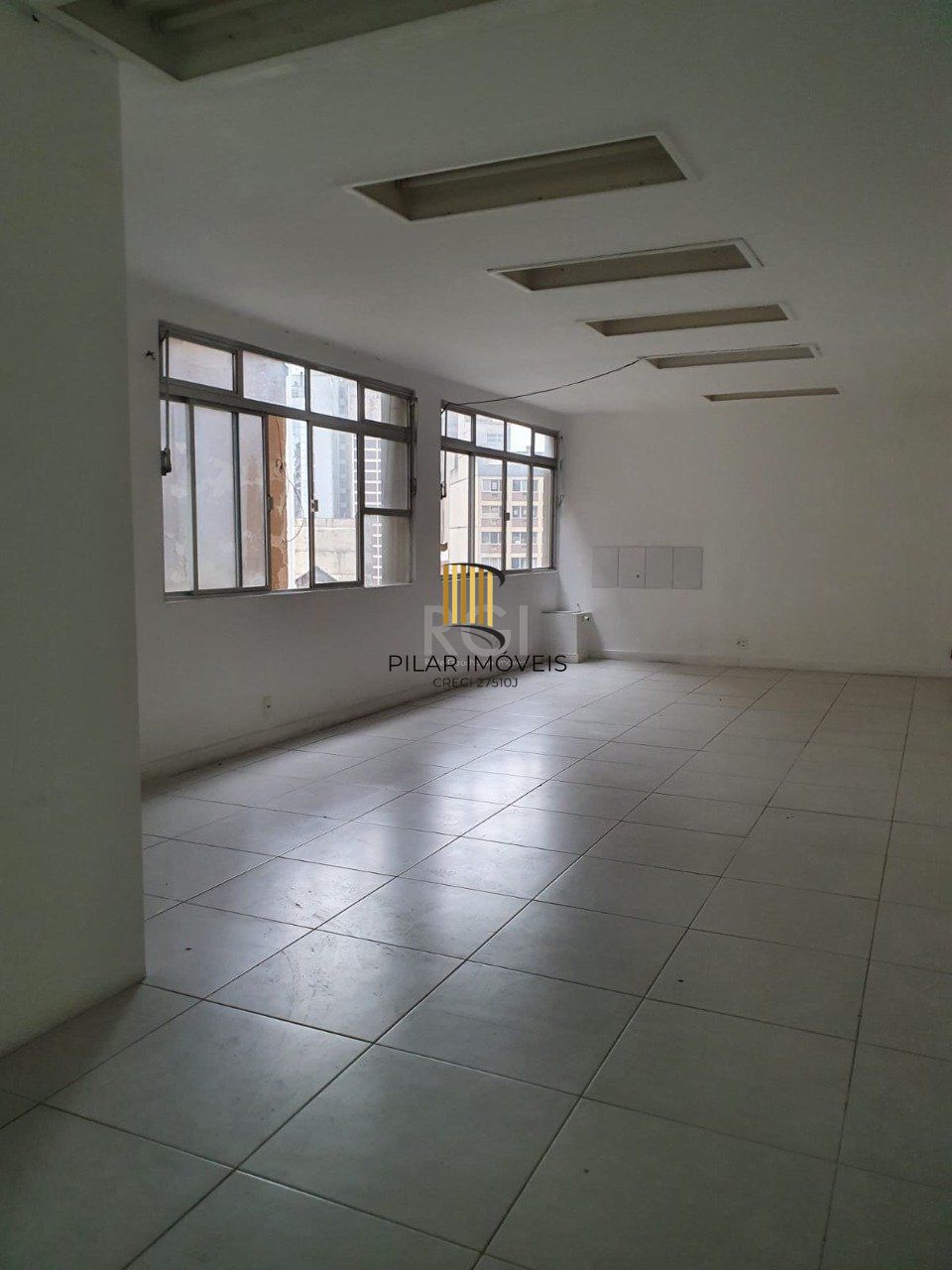Conjunto/Sala para Venda - 157.44m², 0 dormitórios, Centro Histórico