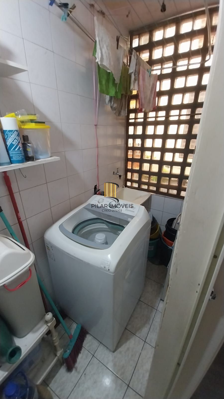 Apartamento térreo com 4 quartos e 1 vaga de garagem rotativa no Passo da Areia