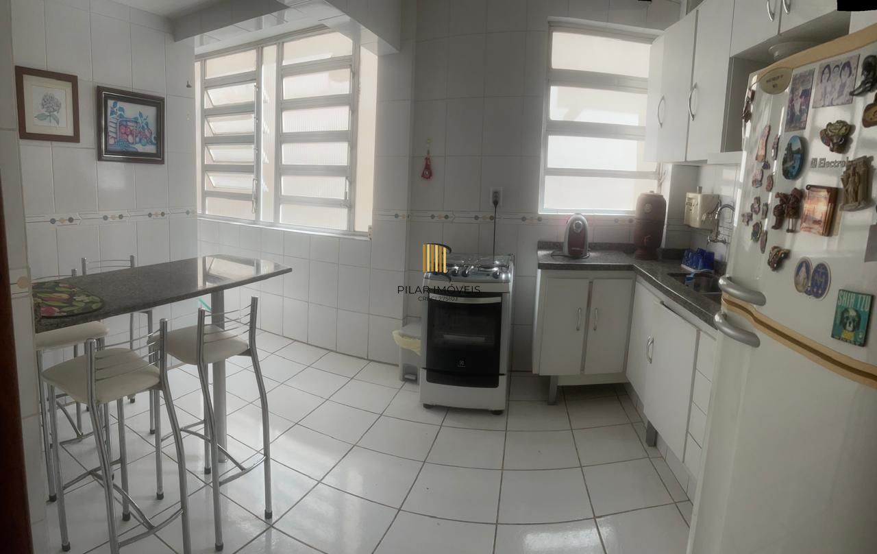 Apartamento de 3 quartos e 1 vaga garagem no bairro Rio Branco em Porto Alegre