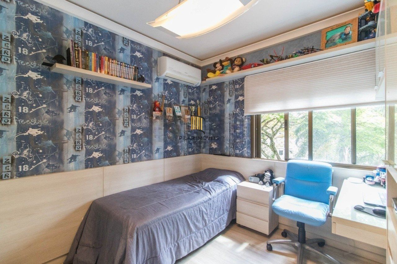 Apartamento com 3 suítes e 3 vagas de garagem no bairro Rio Branco em POA/RS