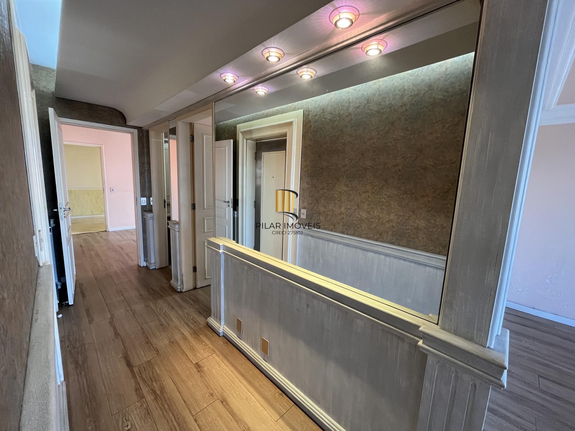 Apartamento Venda - 190.8m², 3 dormitórios, 1 suíte, 1 vaga - Centro Histórico