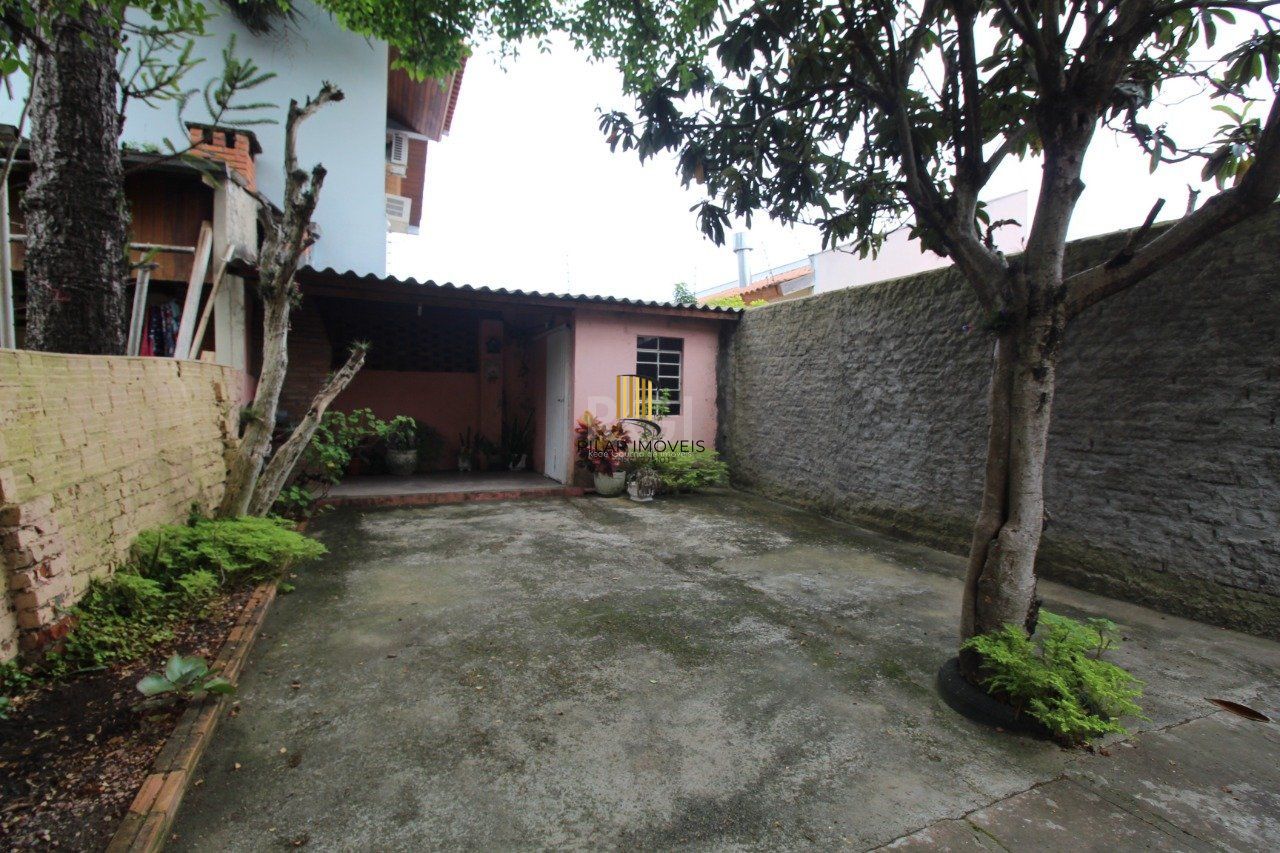 Sobrado para Venda - 146m², 3 dormitórios, Glória