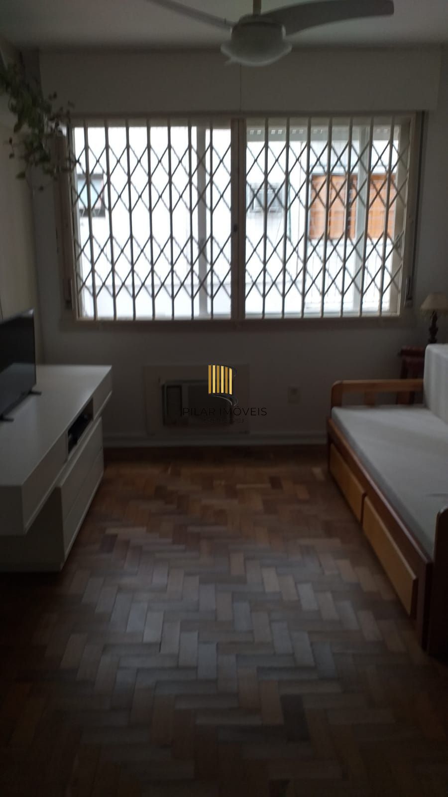 Apto 2 dorms com garagem R$480mil em Petrópolis