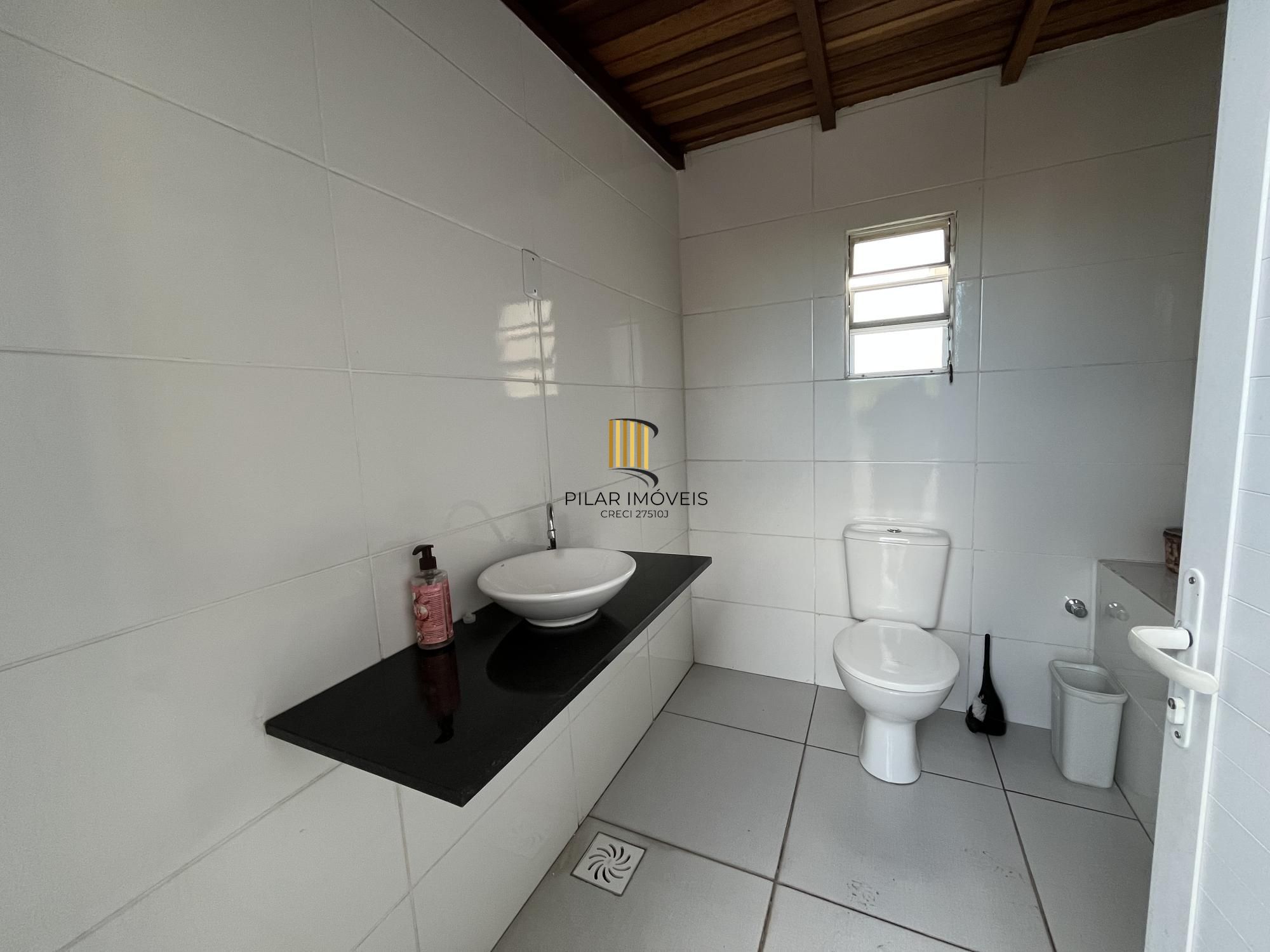 Apartamento de 3 quartos, suíte e 1 vaga de garagem no bairro Petrópolis em POA