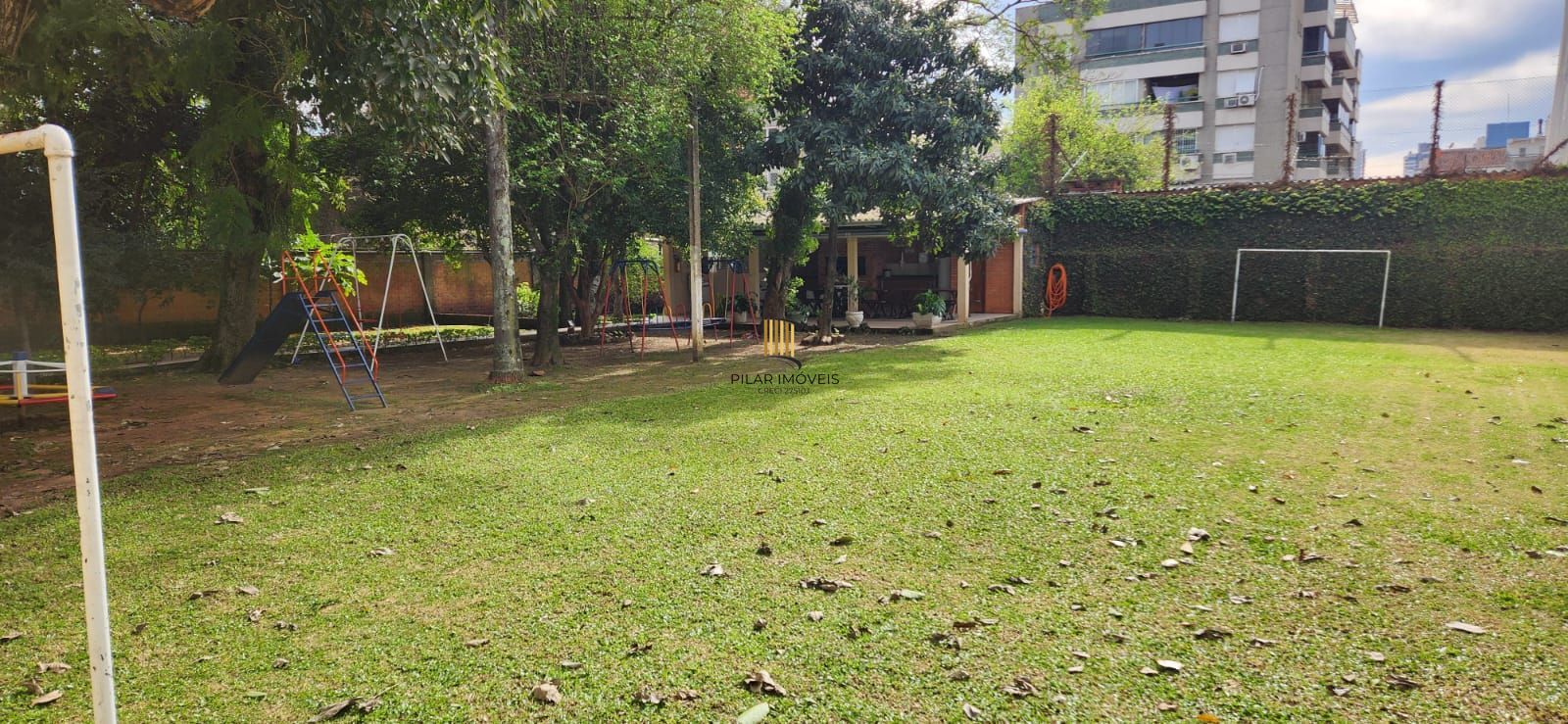 Apartamento de 3 quartos, suíte 1 vaga de garagem bairro Santana em Porto Alegre