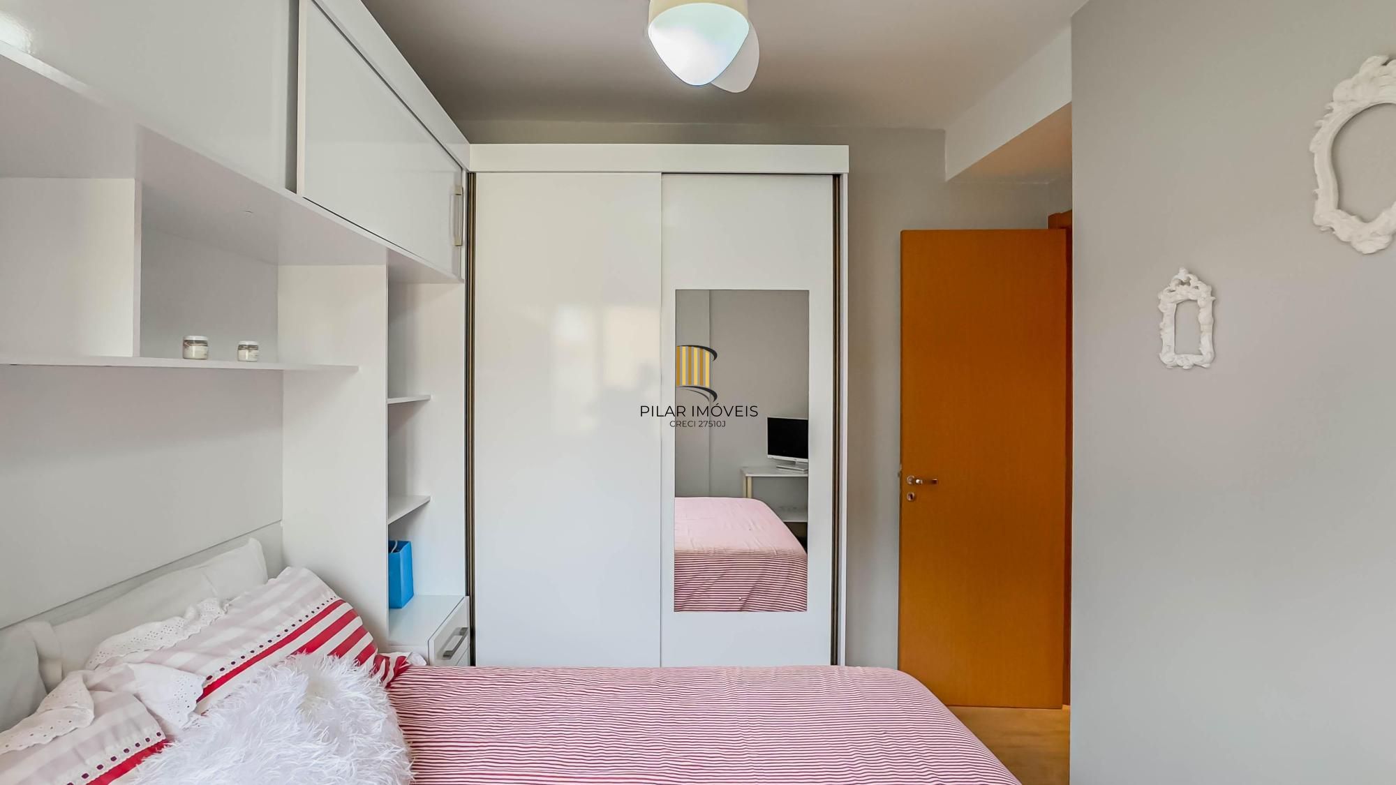 Apartamento de 3 quartos, suíte e 1 vaga de garagem no bairro da Cavalhada POA