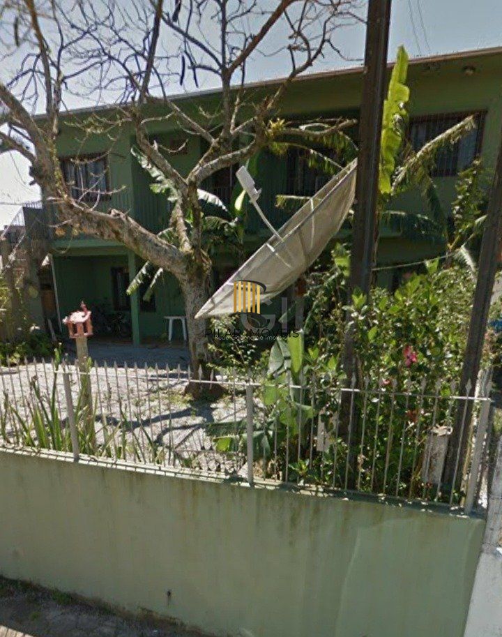 Pousada no bairro Enseada do Brito (Ens Brito)