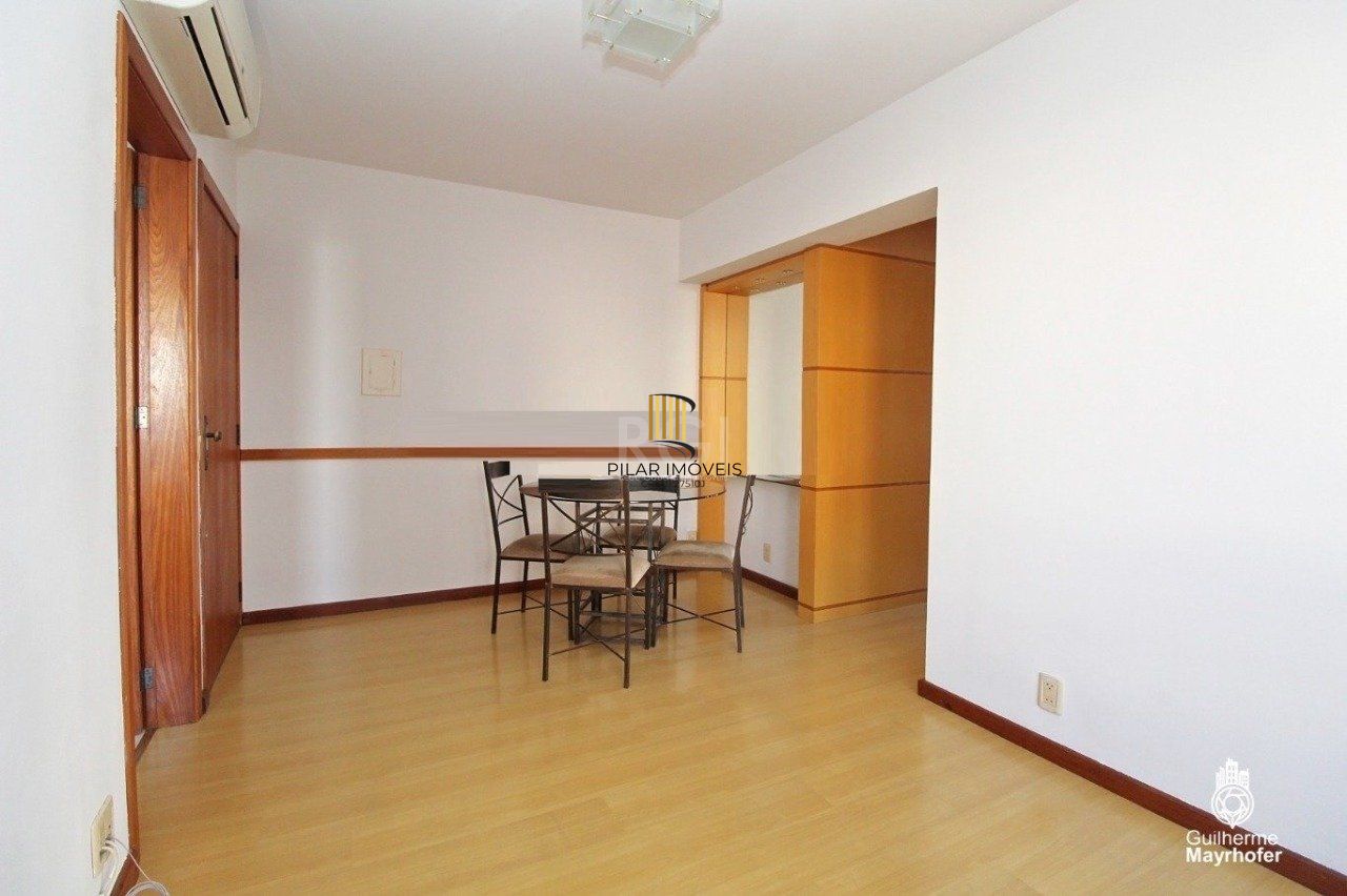 Apartamento para Venda - 52m², 2 dormitórios, 1 vaga - Bom Fim