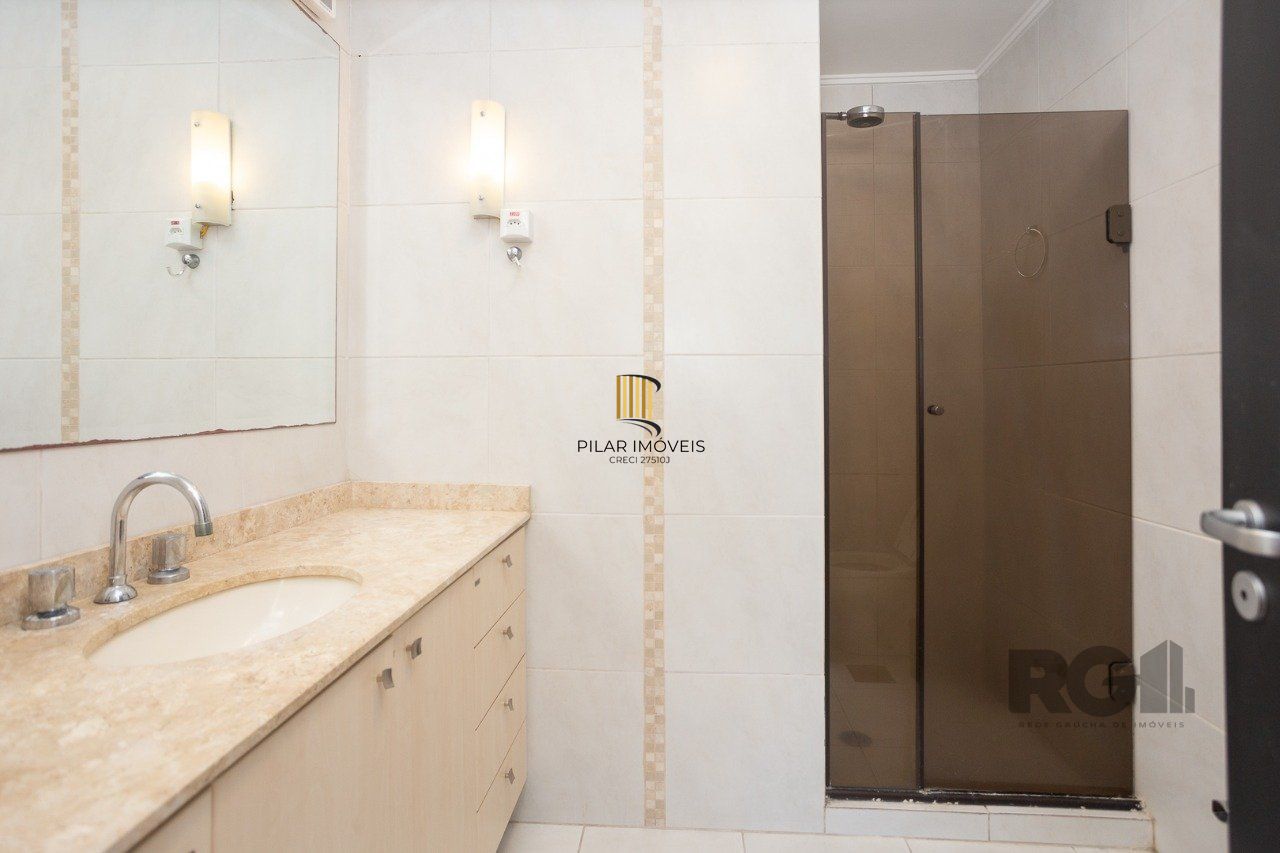 Apartamento de 3 quartos reformado no coração do bairro Bom Fim, Porto Alegre