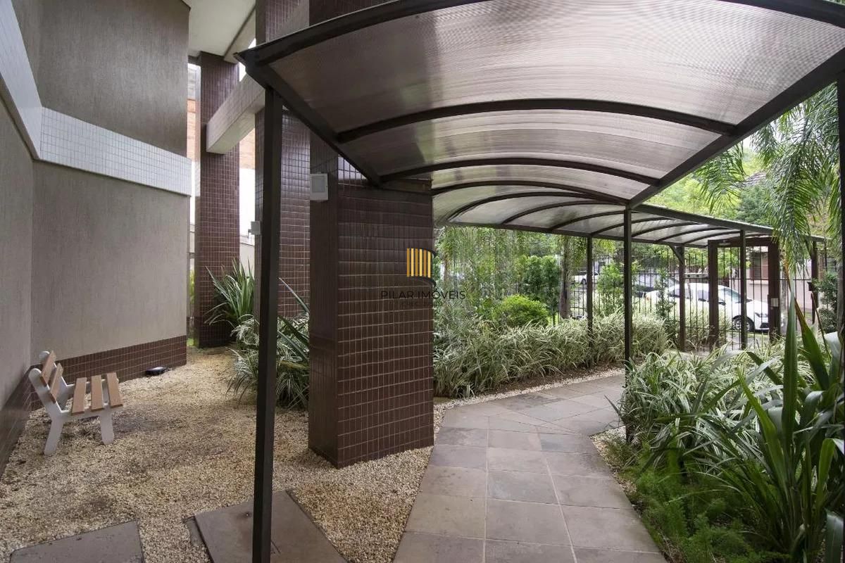 Apartamento de 3 quartos, suíte e 2 vagas de garagem Petrópolis em Porto Alegre.