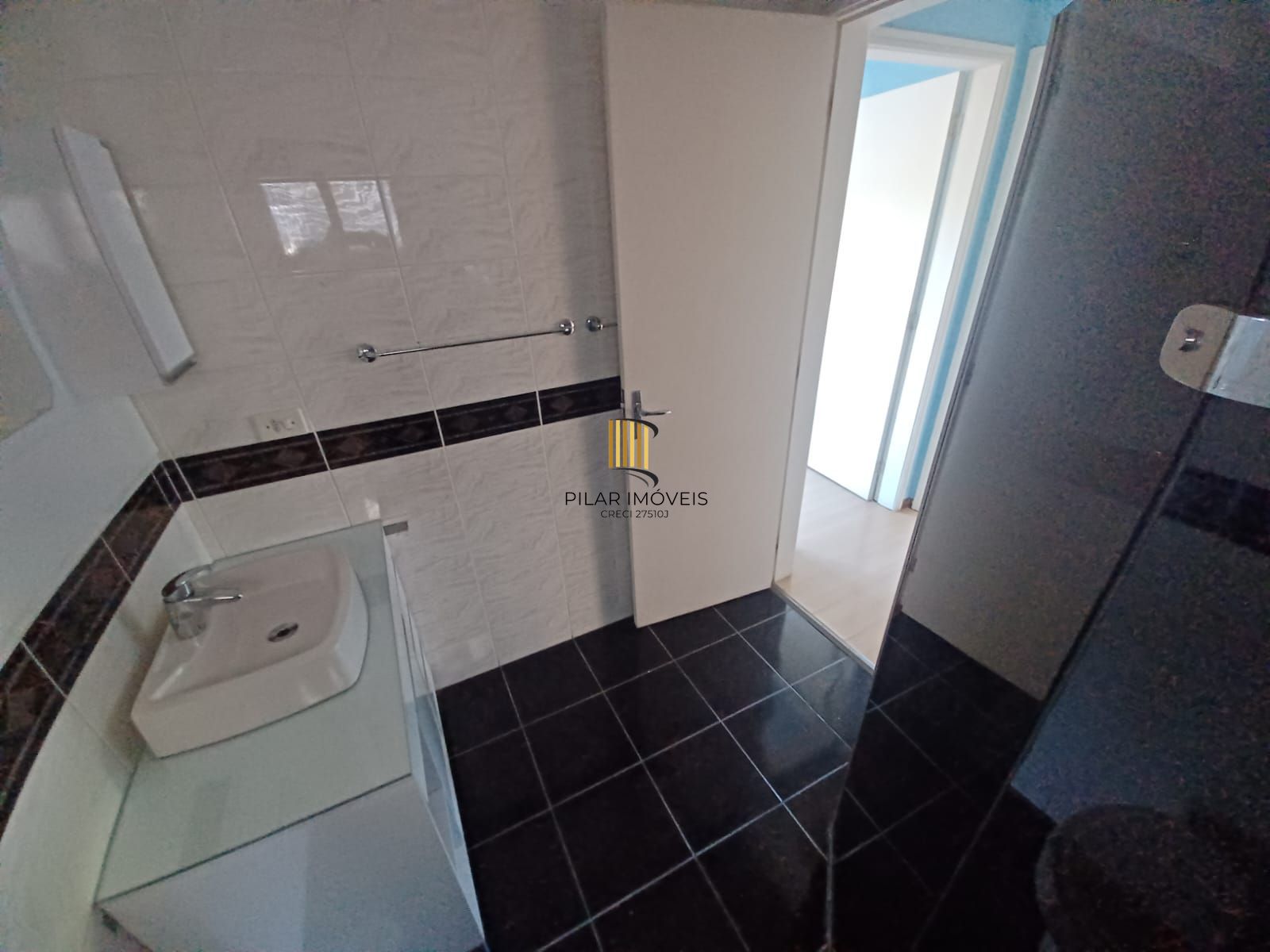 Cobertura 2 dormitórios no bairro Menino Deus