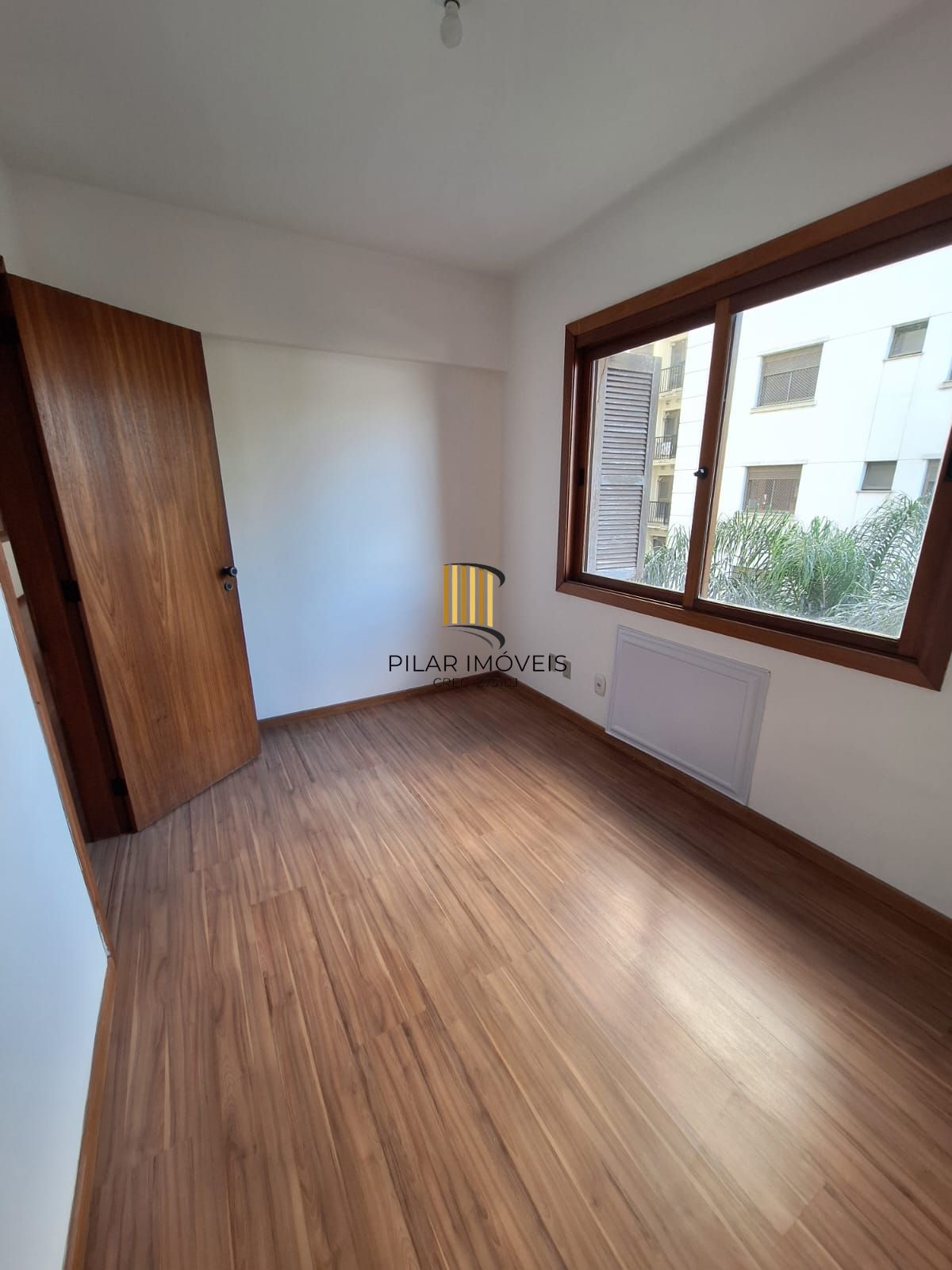 Apartamento diferenciado de 3 dormitórios com suíte e vaga coberta