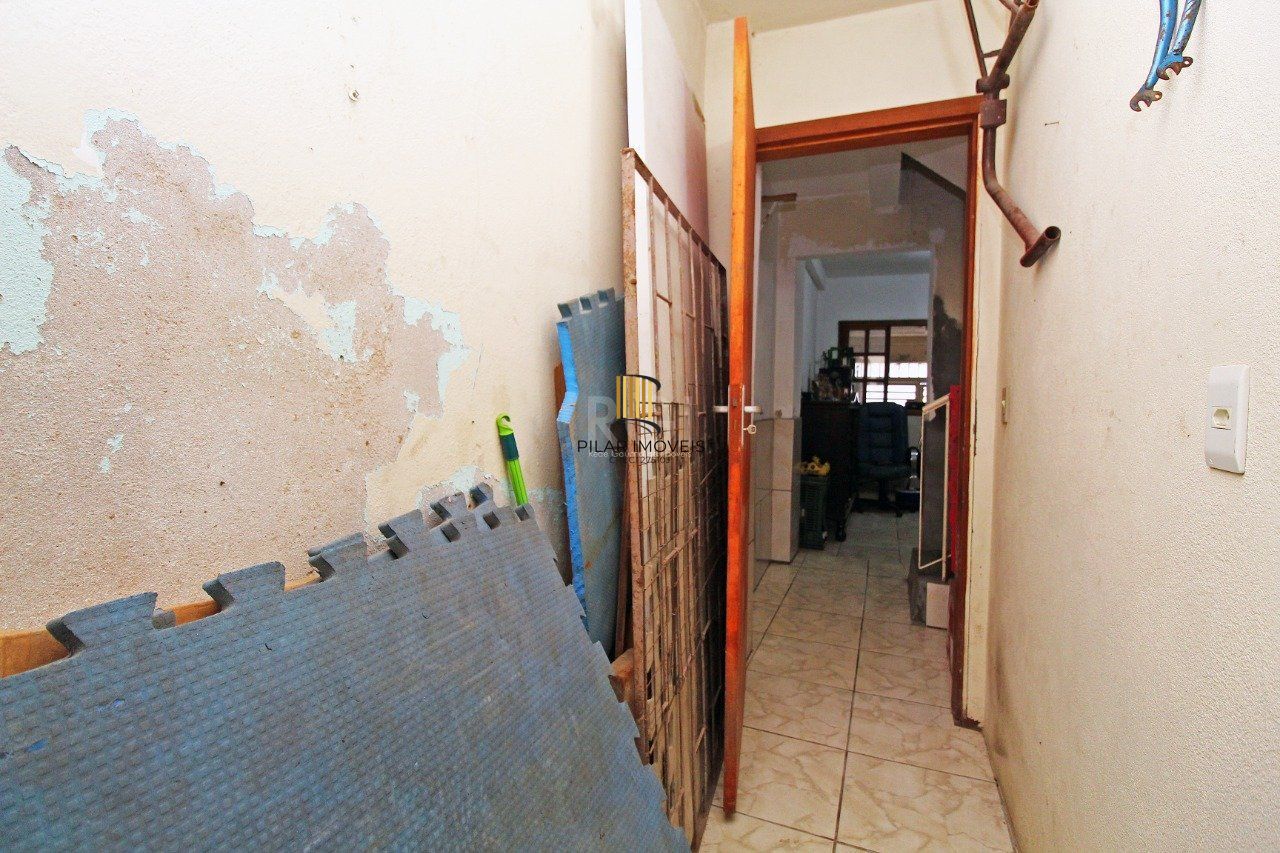 Casa para Venda - 85m², 2 dormitórios, 1 vaga - Cidade Baixa