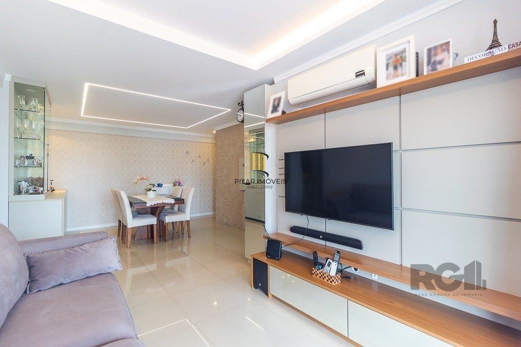 Apartamento com 3 dormitórios à venda, 82 m² por R$ 670.000,00 - São Geraldo - Porto Alegre/RS