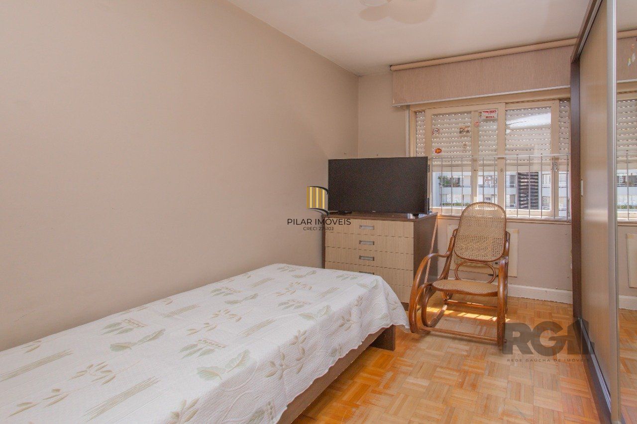 Apartamento de 3 quartos, sacada, dependência de empregada e 1 vaga de garagem