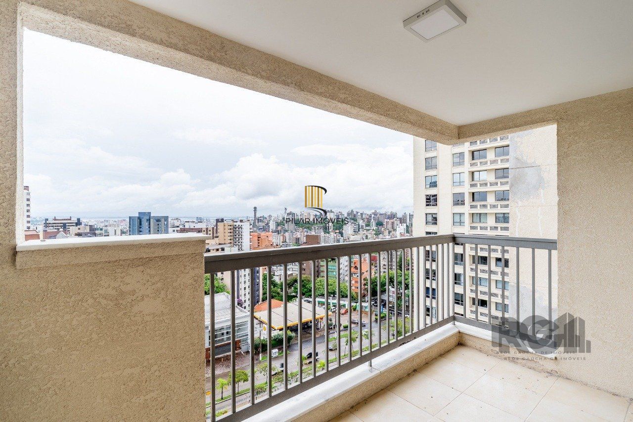 Apartamento Para Comprar Com 1 Dormitório , 57 m² R$ 600.000,00 - Três Figueiras