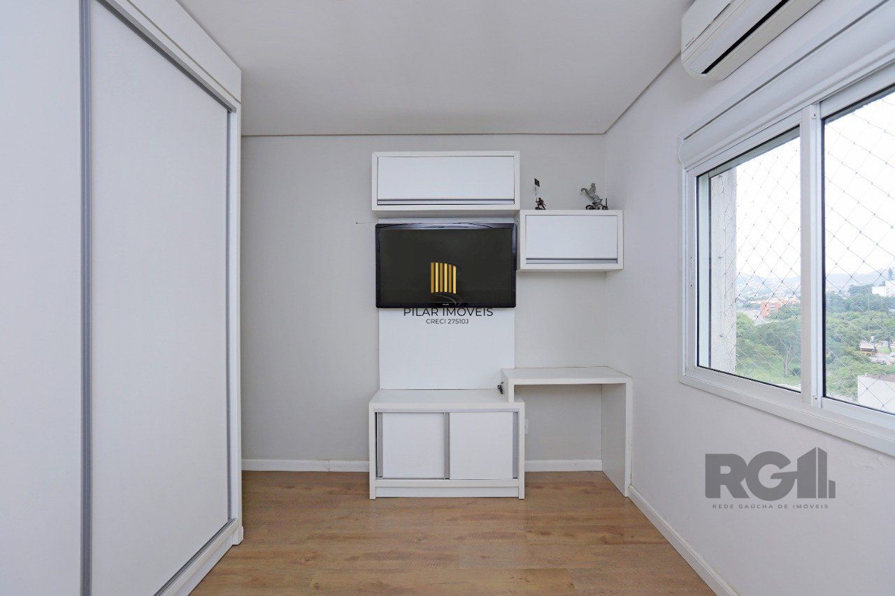 Apartamento de 2 quartos, suíte e 2 vagas de garagem no bairro Menino Deus
