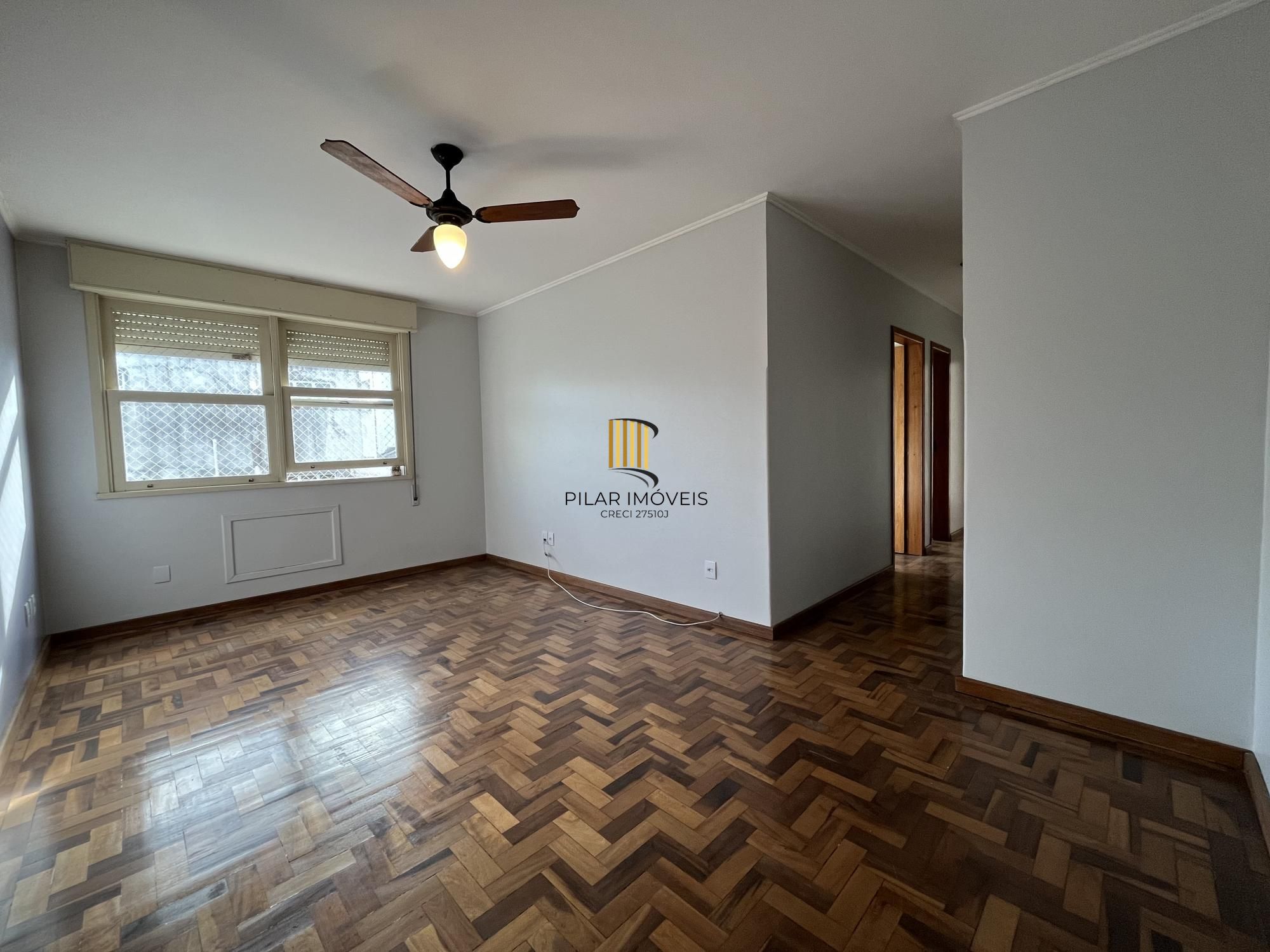 Apartamento de 2 quartos, opção 3º quarto ou gabinete e 1 vaga de garagem