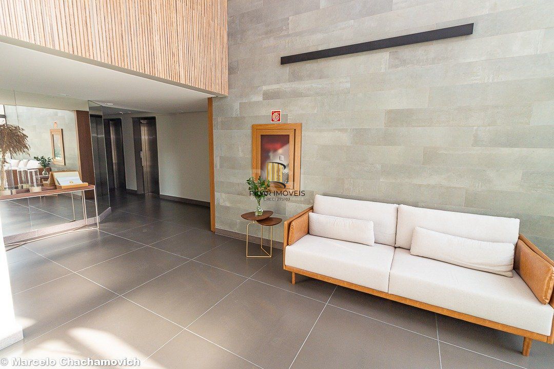 Apartamento para Venda - 69.82m², 2 dormitórios, sendo 1 suites, 2 vagas - Bom Jesus