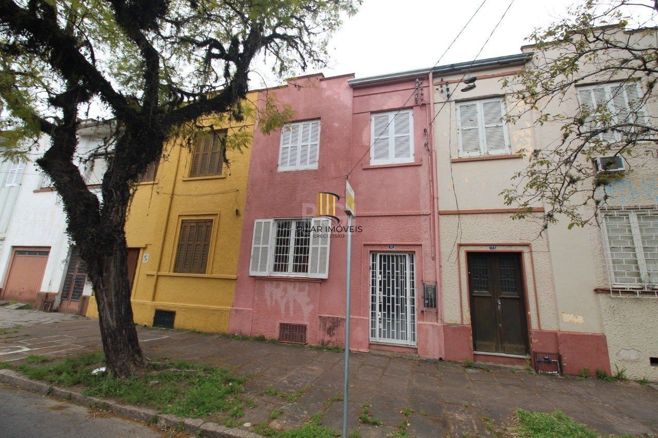 Sobrado para Venda - 146m², 3 dormitórios, Glória