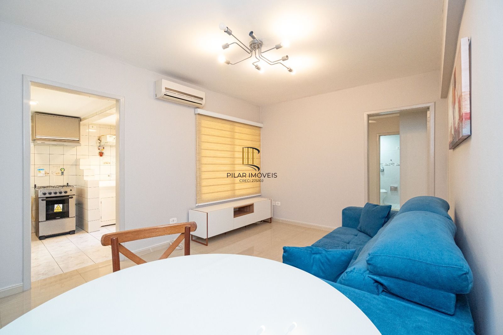 Apartamento de 1 dormitório, semi mobiliado, pronto para morar e com vaga Centro
