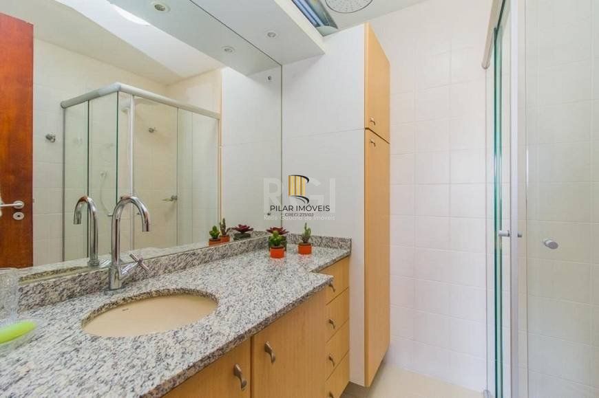 Cobertura para Venda - 200.76m², 3 dormitórios, 1 suite, 2 vagas - Jardim Europa