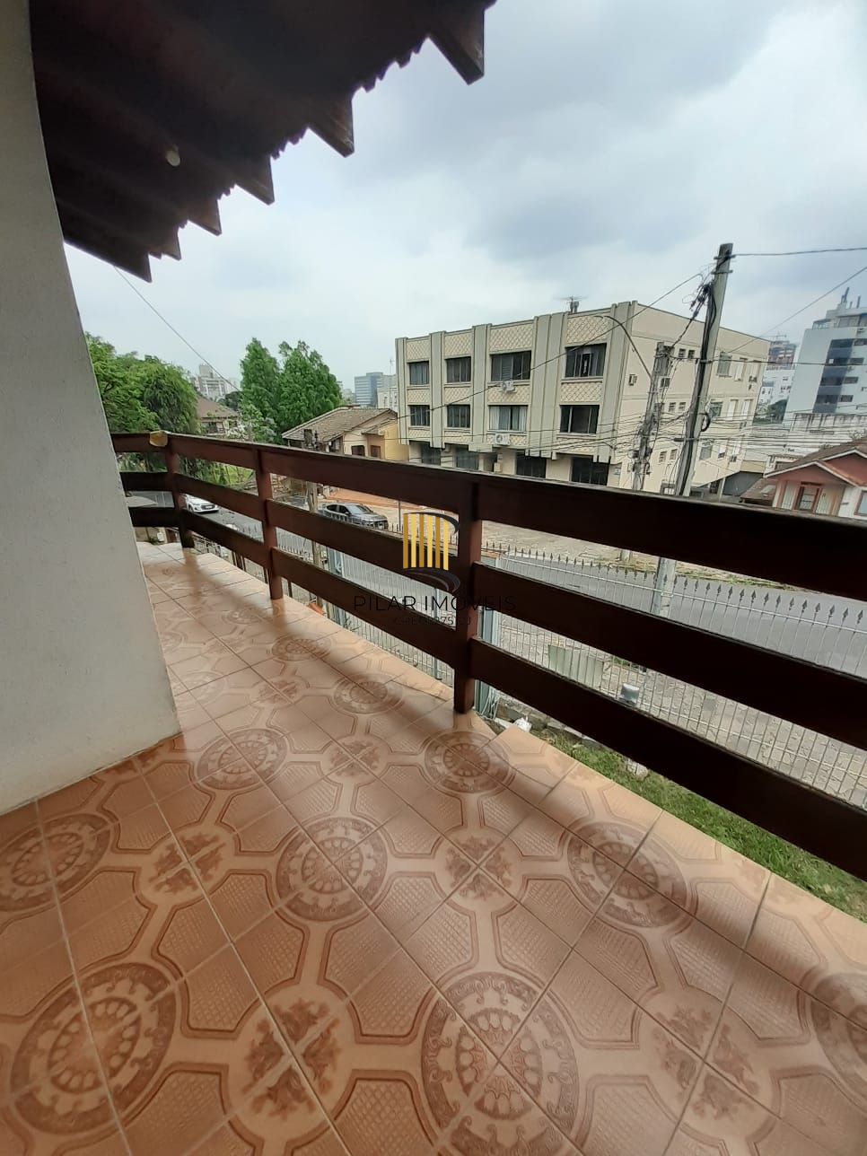 Casa Residencial Semimobiliada à Venda em Porto Alegre, RS