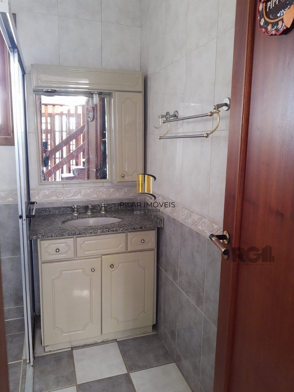 Sítio 4 dormitórios no bairro Fiuza