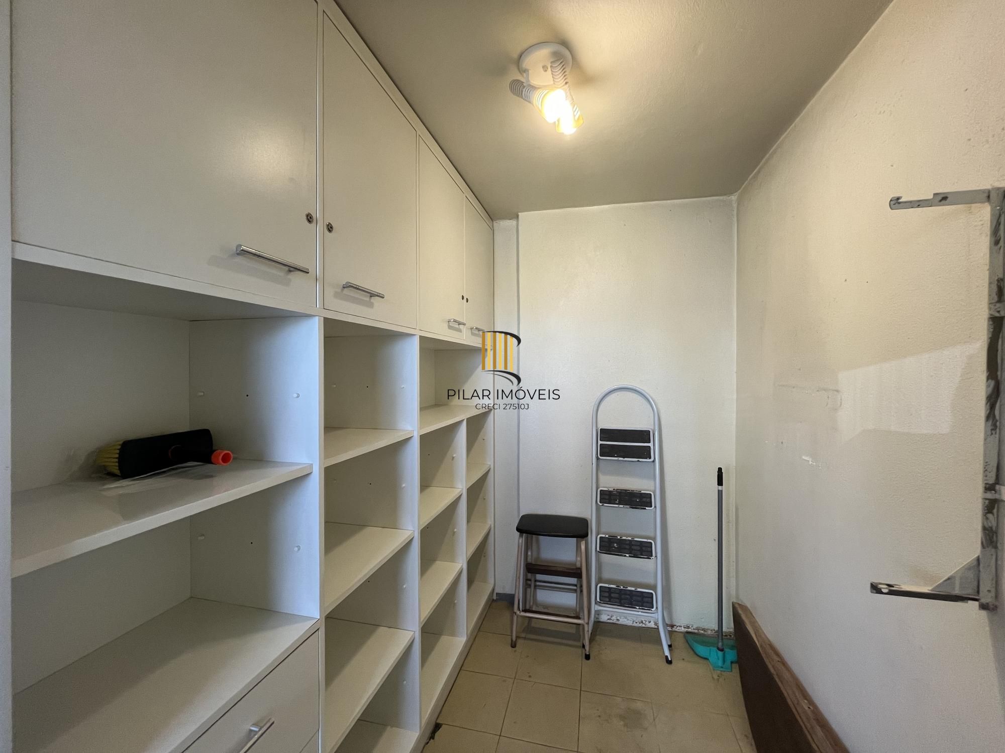 Apartamento de 3 quartos, suíte, lavabo e 2 vagas de garagem bairro Rio Branco