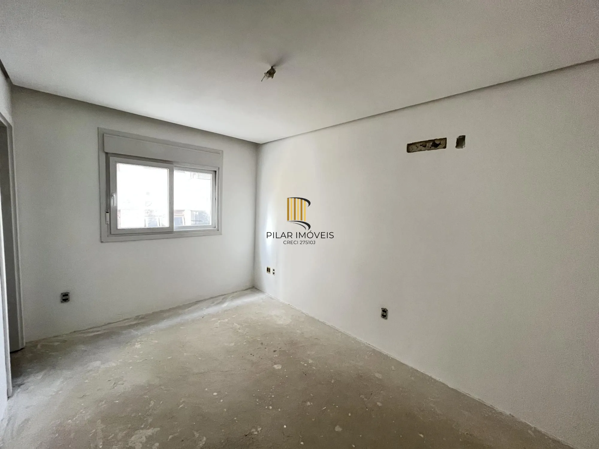 Apartamento com 3 suítes no bairro São João em Porto Alegre