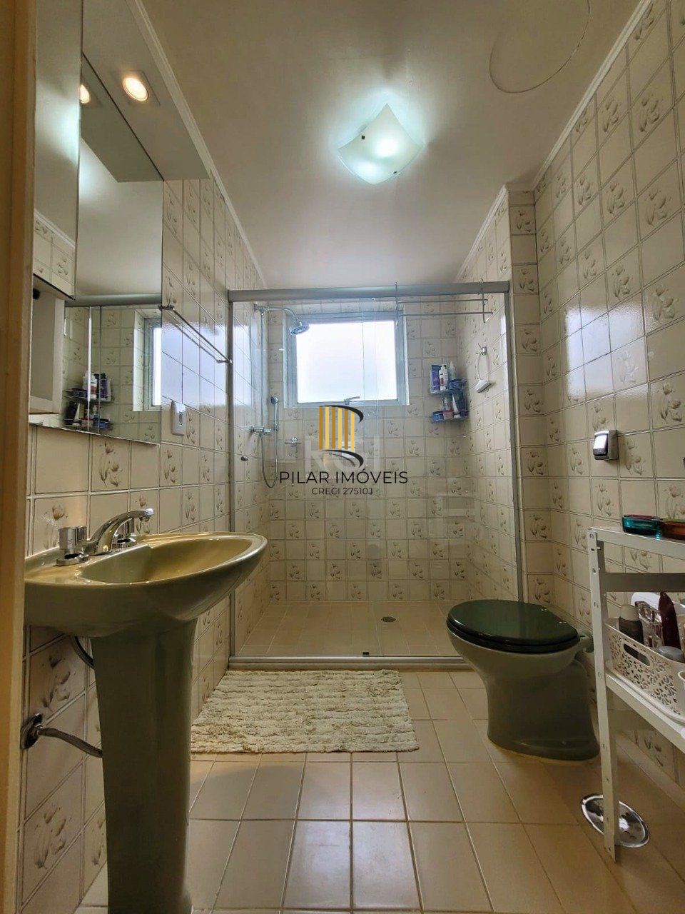 Apartamento para Venda - 100m², 2 dormitórios, 1 vaga - Menino Deus