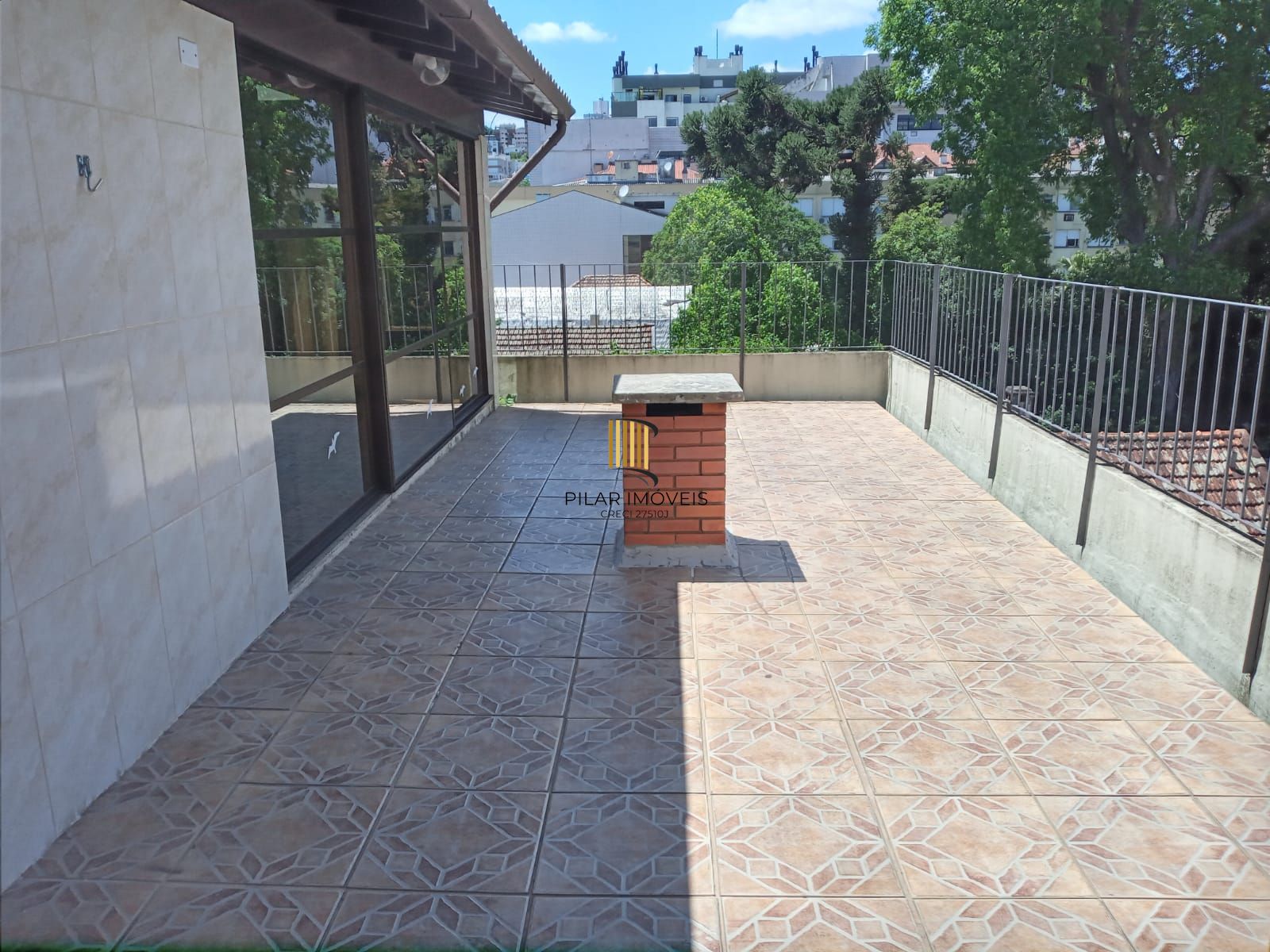 Cobertura 2 dormitórios no bairro Menino Deus