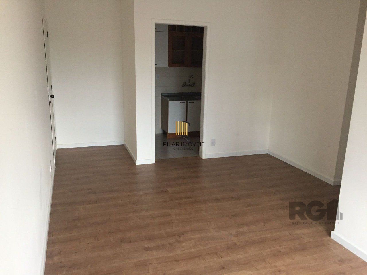   Excelente apartamento de dois dormitórios no bairro Bom Jesus em Porto Alegre. 