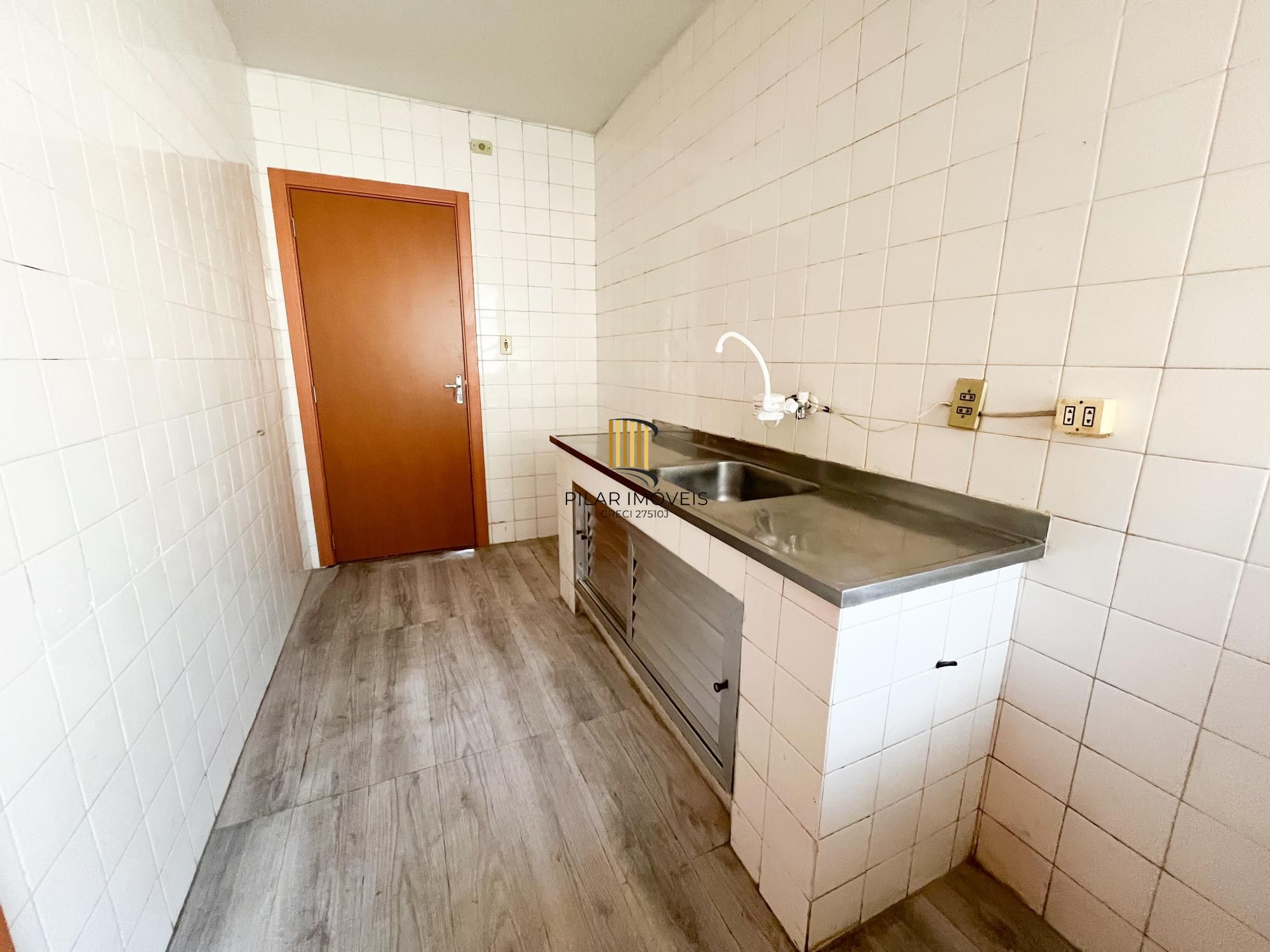 Apartamento de 3 quartos, suíte, dependência de emprega e 1 vaga de garagem