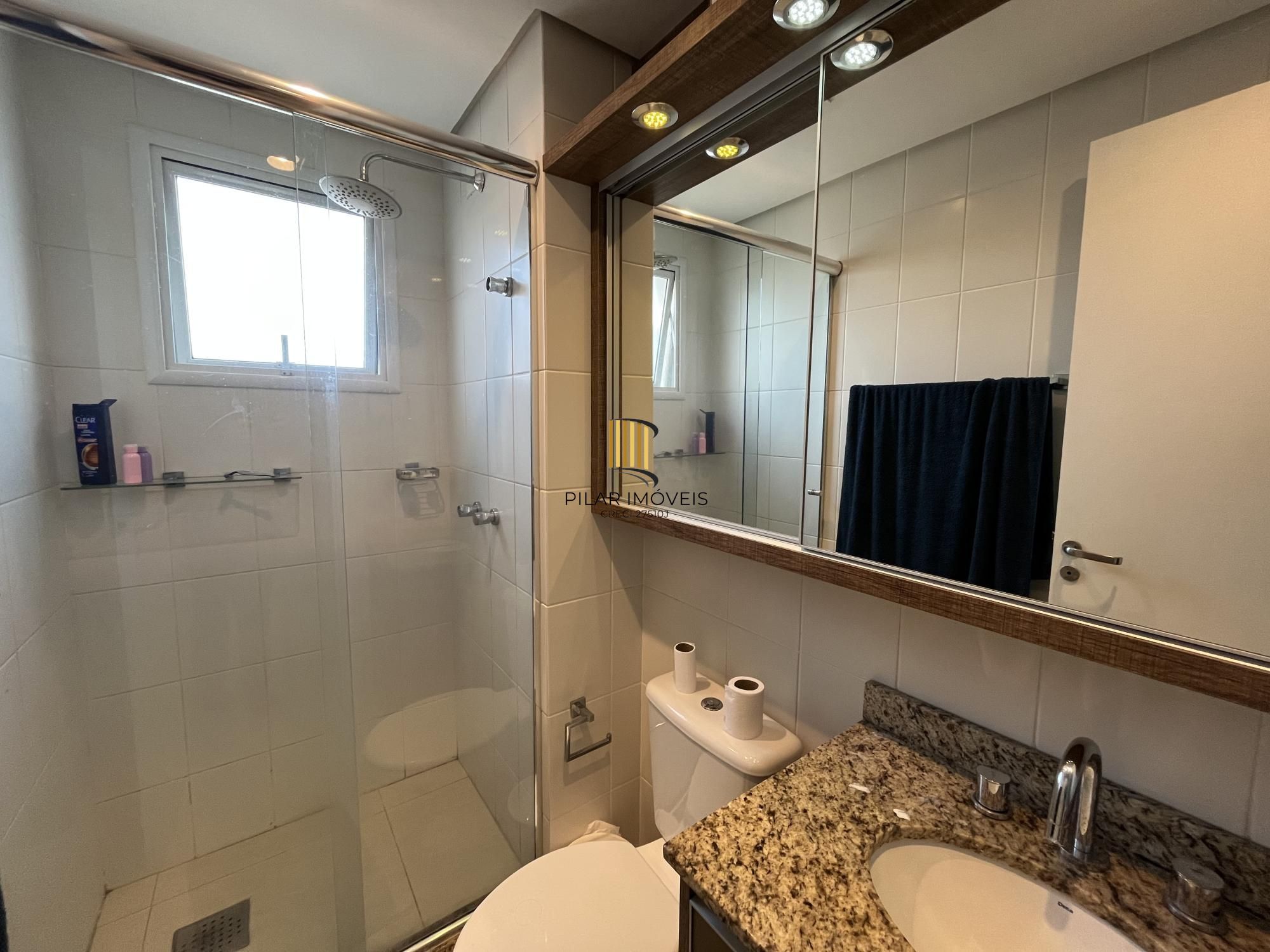 Apartamento de 3 quartos, suite e 2 vagas de garagem no bairro Jardim Carvalho