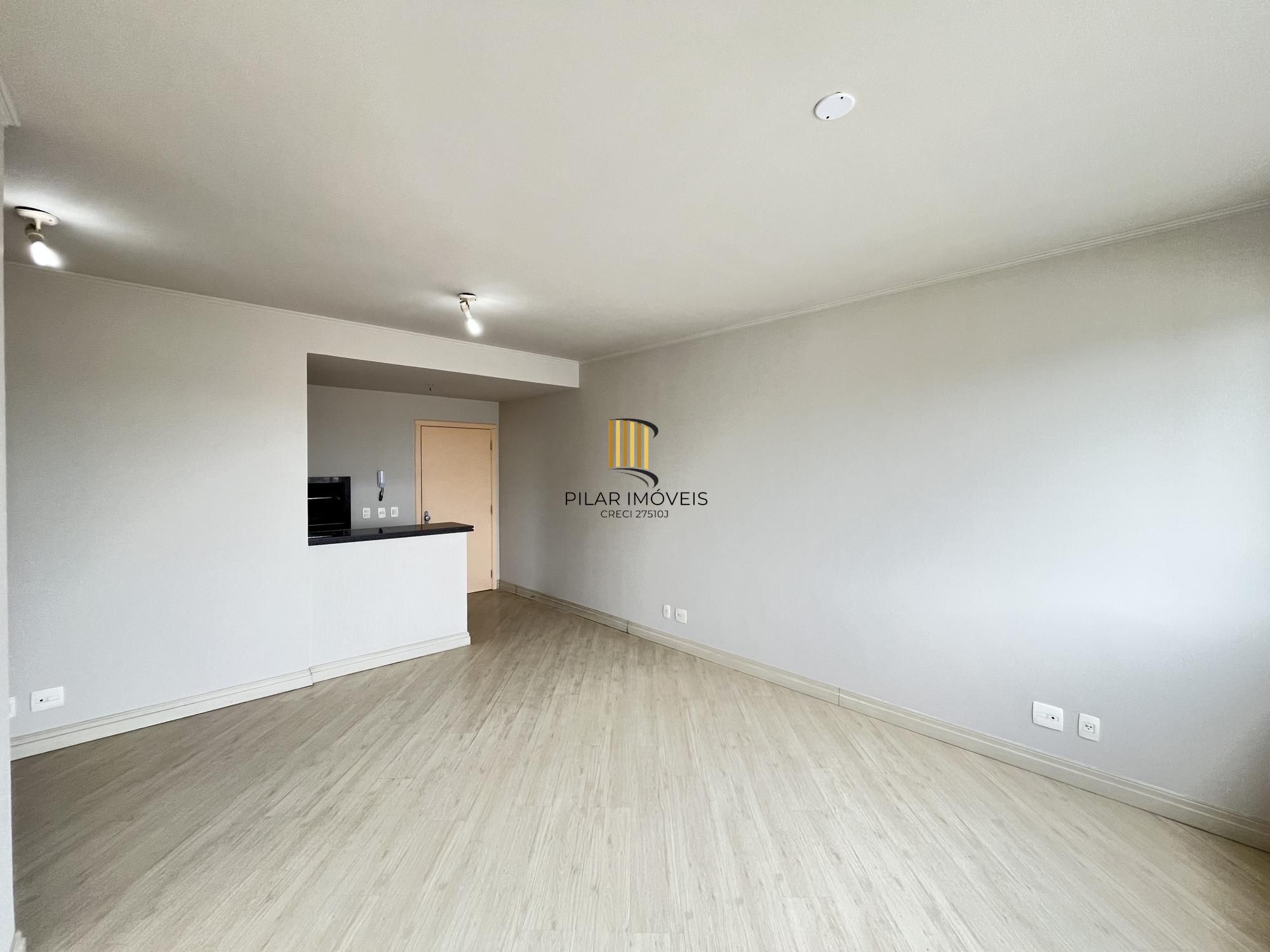 Apartamento de 3 quartos, suíte e 1 vaga de garagem no bairro Jardim Botânico