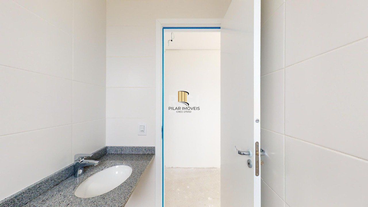 Apartamento para Venda - 69.82m², 2 dormitórios, sendo 1 suites, 2 vagas - Bom Jesus