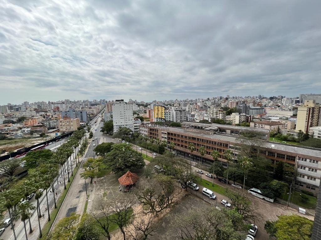 Apartamento 2 dormitórios no bairro Farroupilha