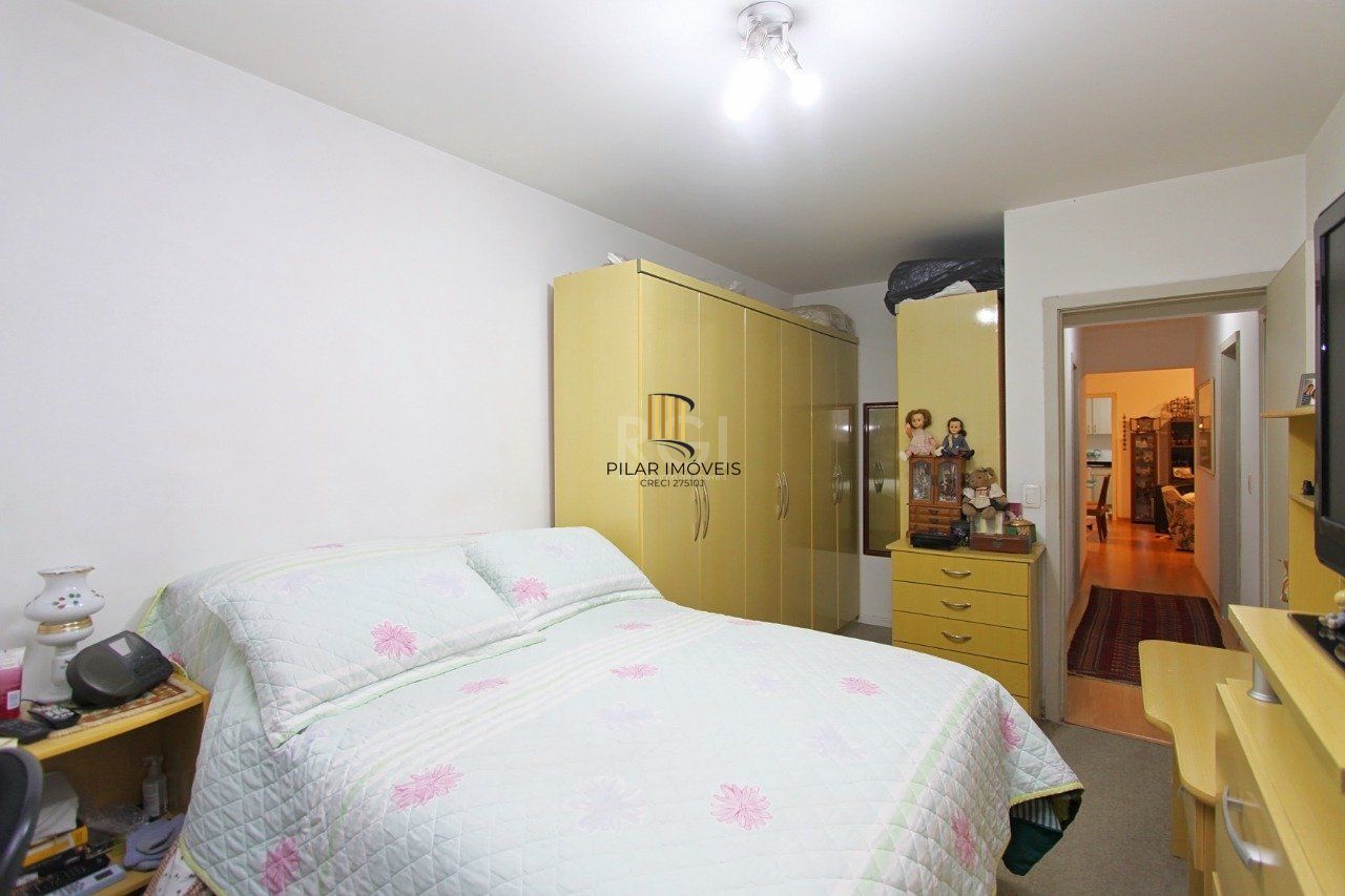 Apartamento para Venda - 115.09m², 3 dormitórios, sendo 1 suites, 1 vaga - Petrópolis