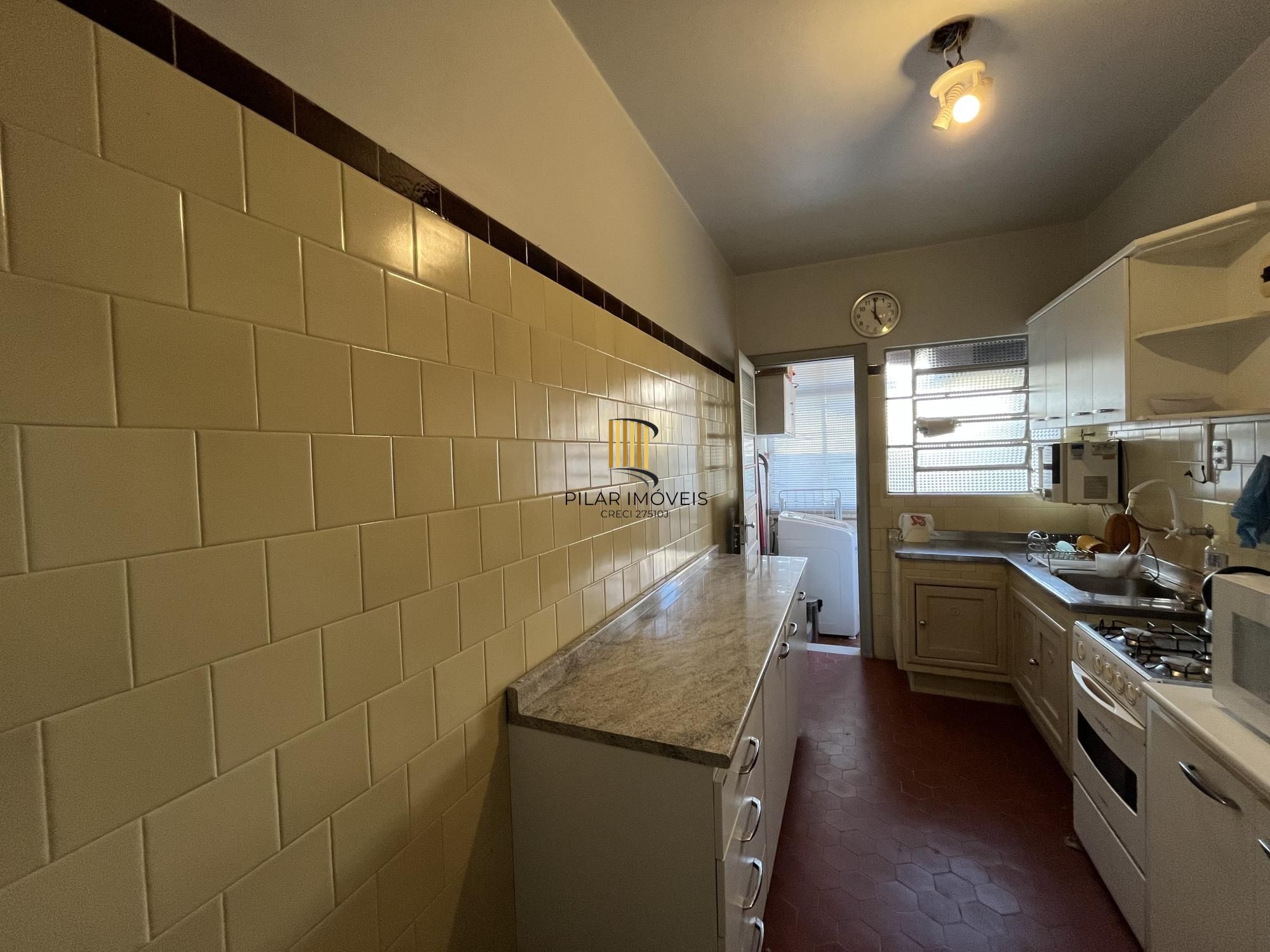 Bernaud - Apartamento de 4 quartos no bairro Menino Deus em Porto Alegre