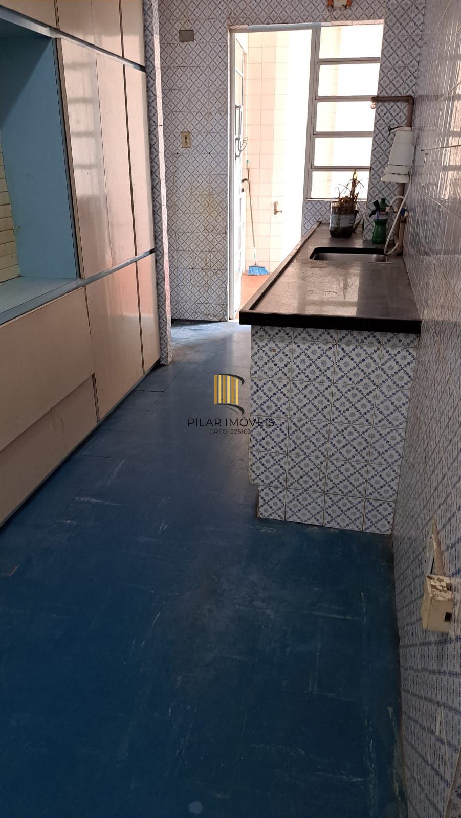 Apartamento 3 dormitórios em frente à Redenção