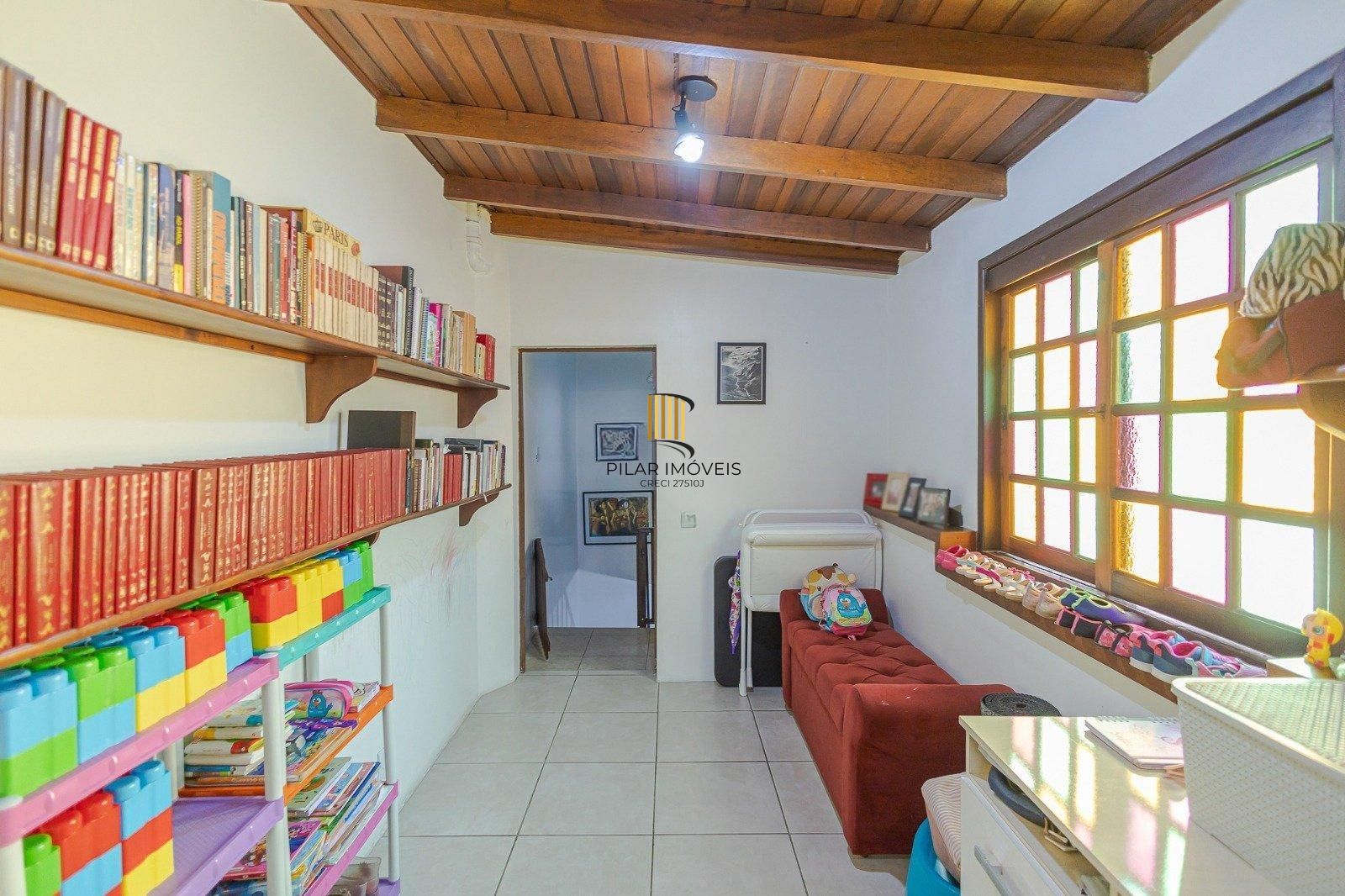 cobertura de quatro quartos, suíte e uma vaga de garagem no bairro higienópolis