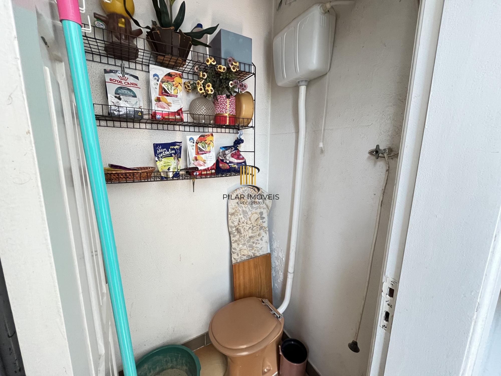 Apartamento de 3 quartos com dependência de empregada bairro Moinhos de Vento