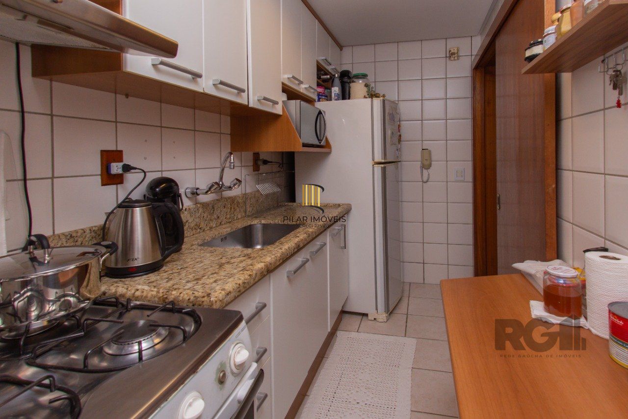 Apartamento para Venda - 73.28m², 3 dormitórios, suíte e 1 vaga - Menino Deus