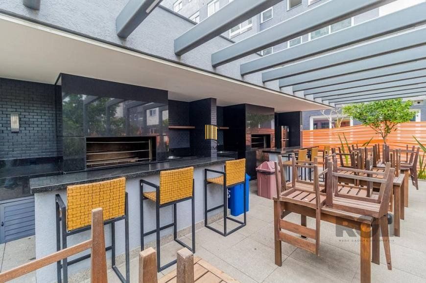 Apartamento 2 dormitórios no bairro São Sebastião