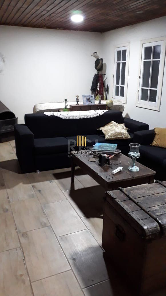 Casa para Venda - 230.45m², 4 dormitórios, sendo 1 suites, 3 vagas - Ponta Grossa