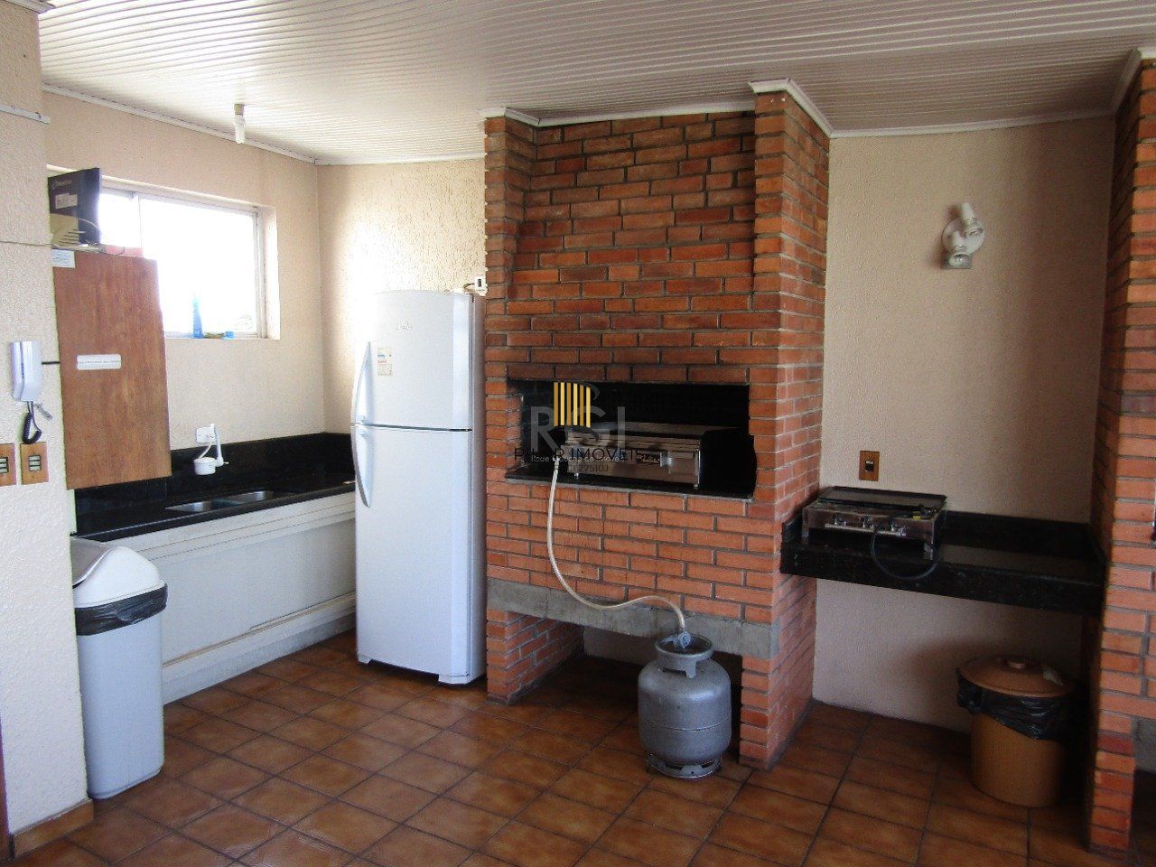 Apartamento para Venda - 71.01m², 2 dormitórios, 2 vagas - São João