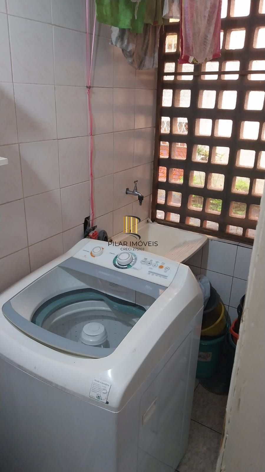 Apartamento térreo com 4 quartos e 1 vaga de garagem rotativa no Passo da Areia