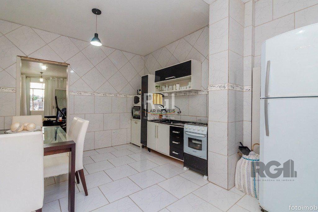 Apartamento 2 dormitórios no bairro Azenha