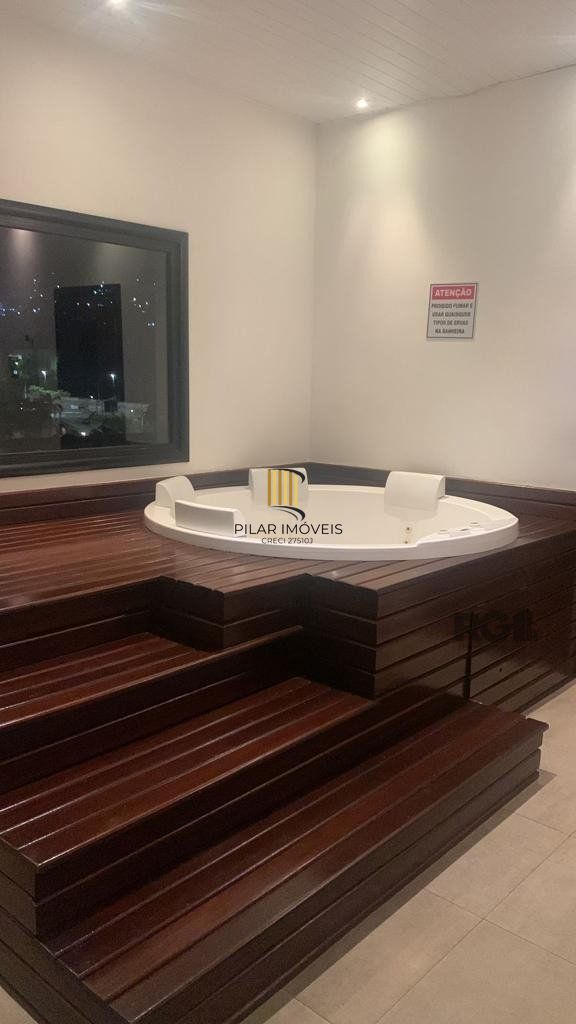 Loft  mobiliado, com 38,69 privativo com 1 box perto da  PUC-RS no bairro Jardim Botânico em Porto Alegre.